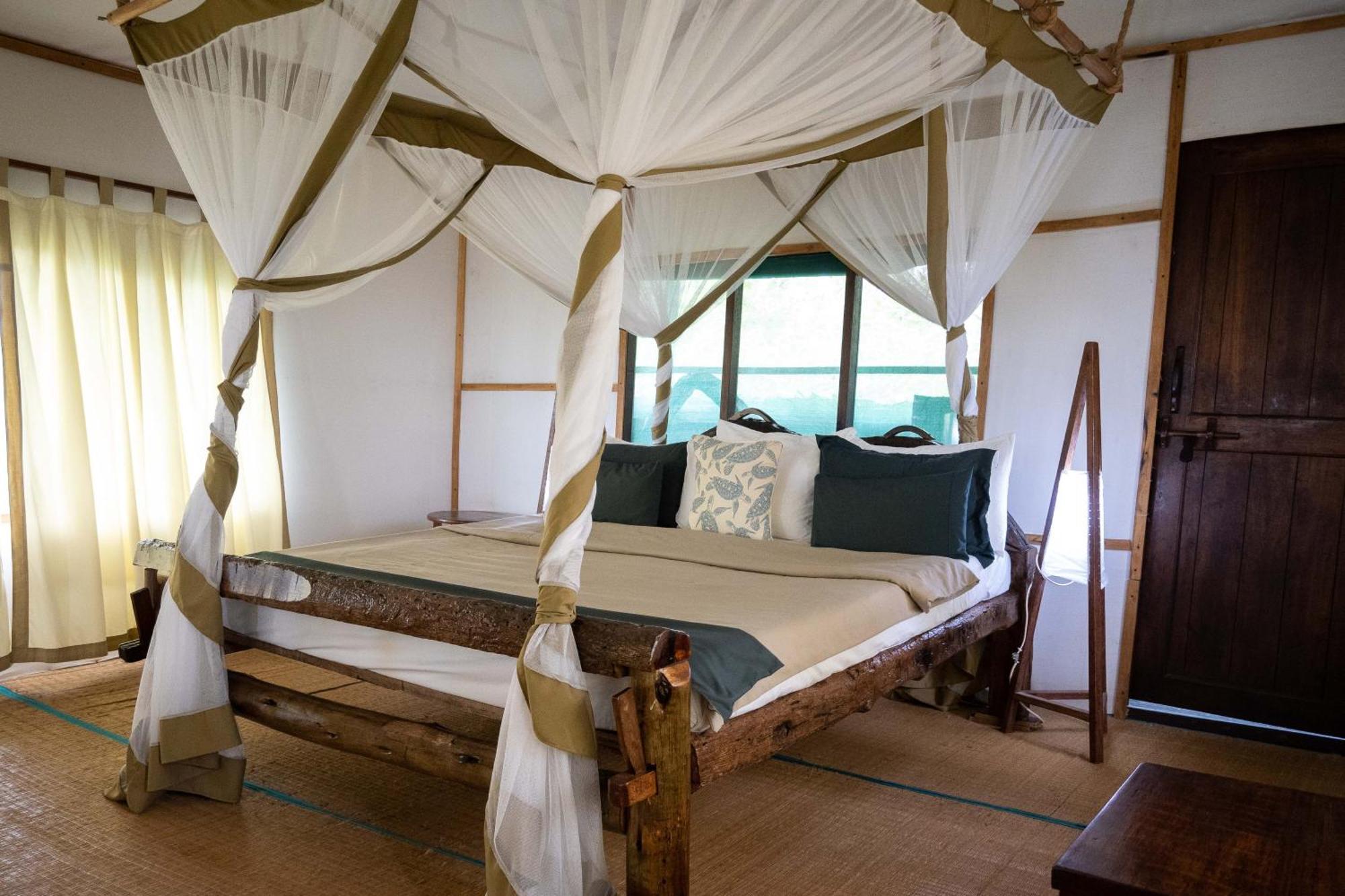 Simply Saadani Camp, A Tent With A View Safaris Mkwaja 외부 사진