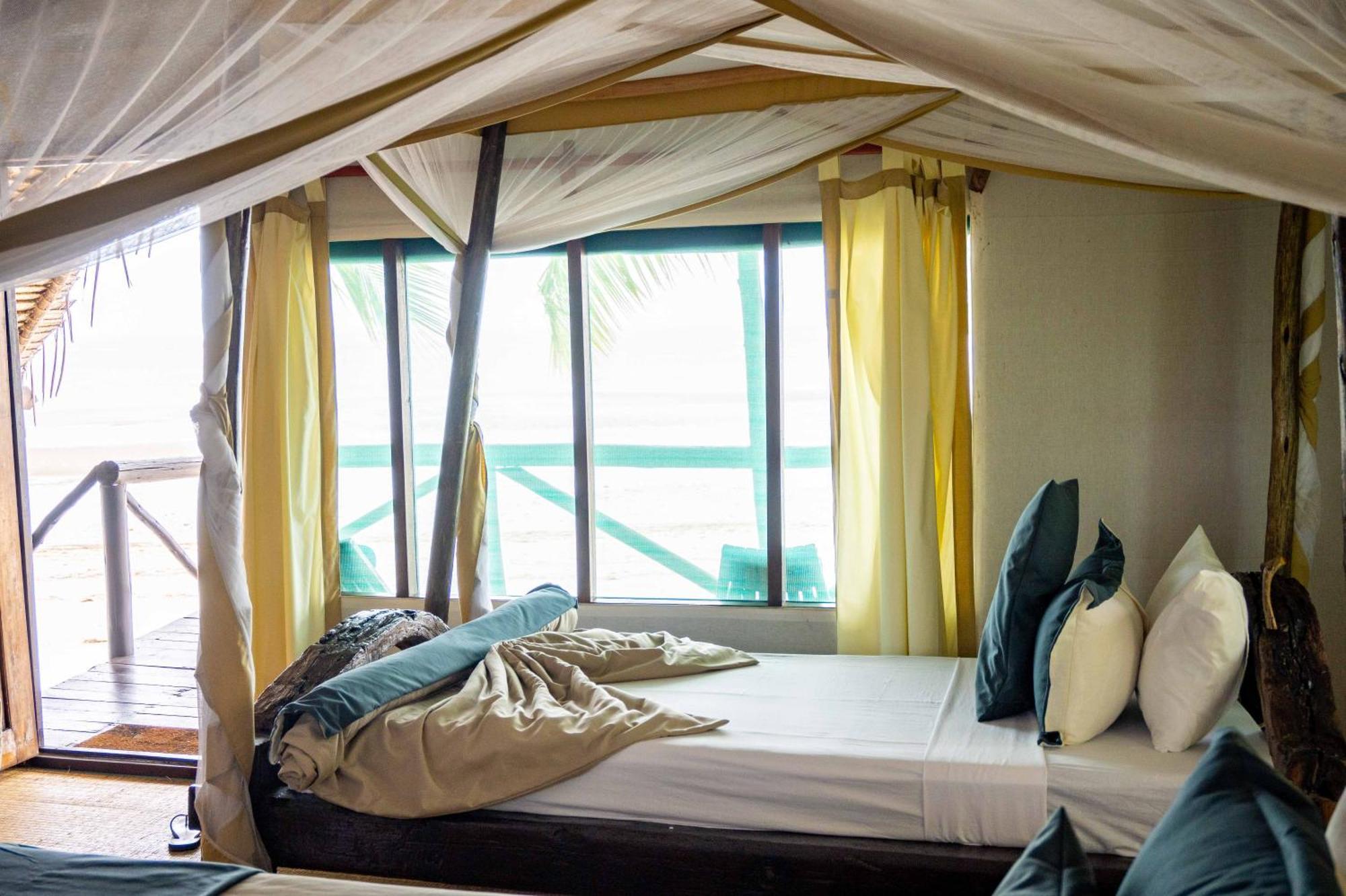 Simply Saadani Camp, A Tent With A View Safaris Mkwaja 외부 사진